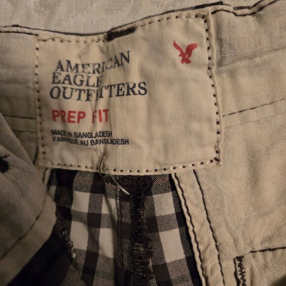American Eagle Outfitters Mens shorts - Picture 2 of 3